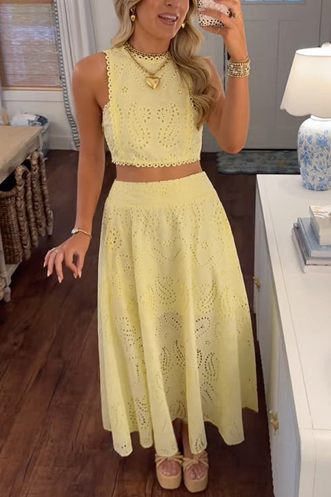 Camilladress Sleeveless Crop Top and A-line Maxi Skirt Lace Set